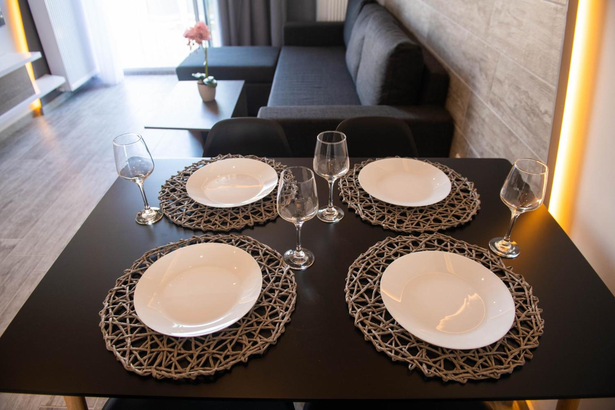 Skia Luxury Living Above The Walls سالونيك المظهر الخارجي الصورة