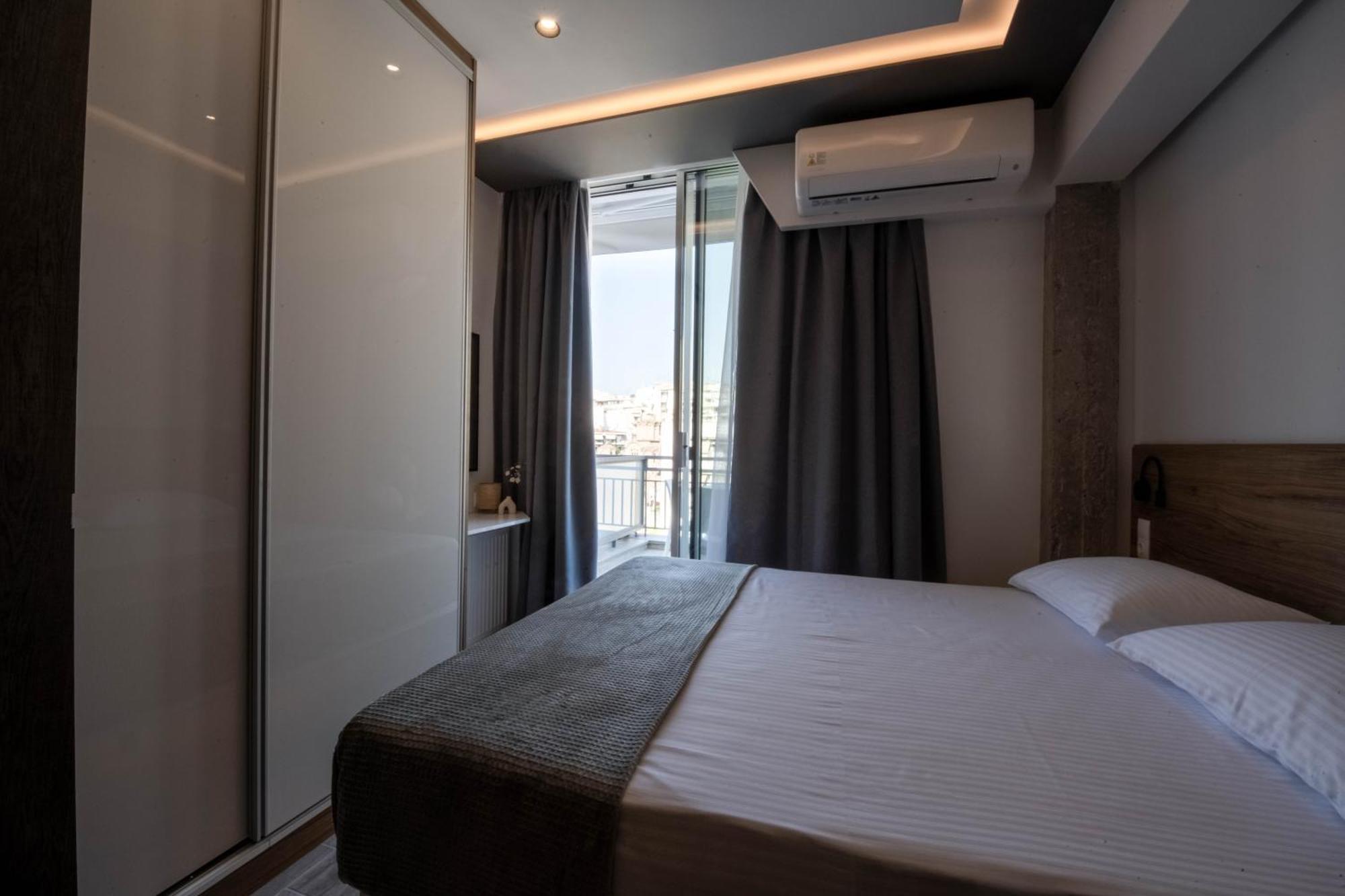 Skia Luxury Living Above The Walls سالونيك المظهر الخارجي الصورة