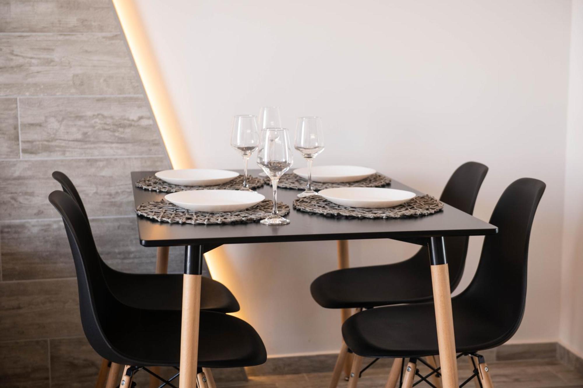 Skia Luxury Living Above The Walls سالونيك المظهر الخارجي الصورة