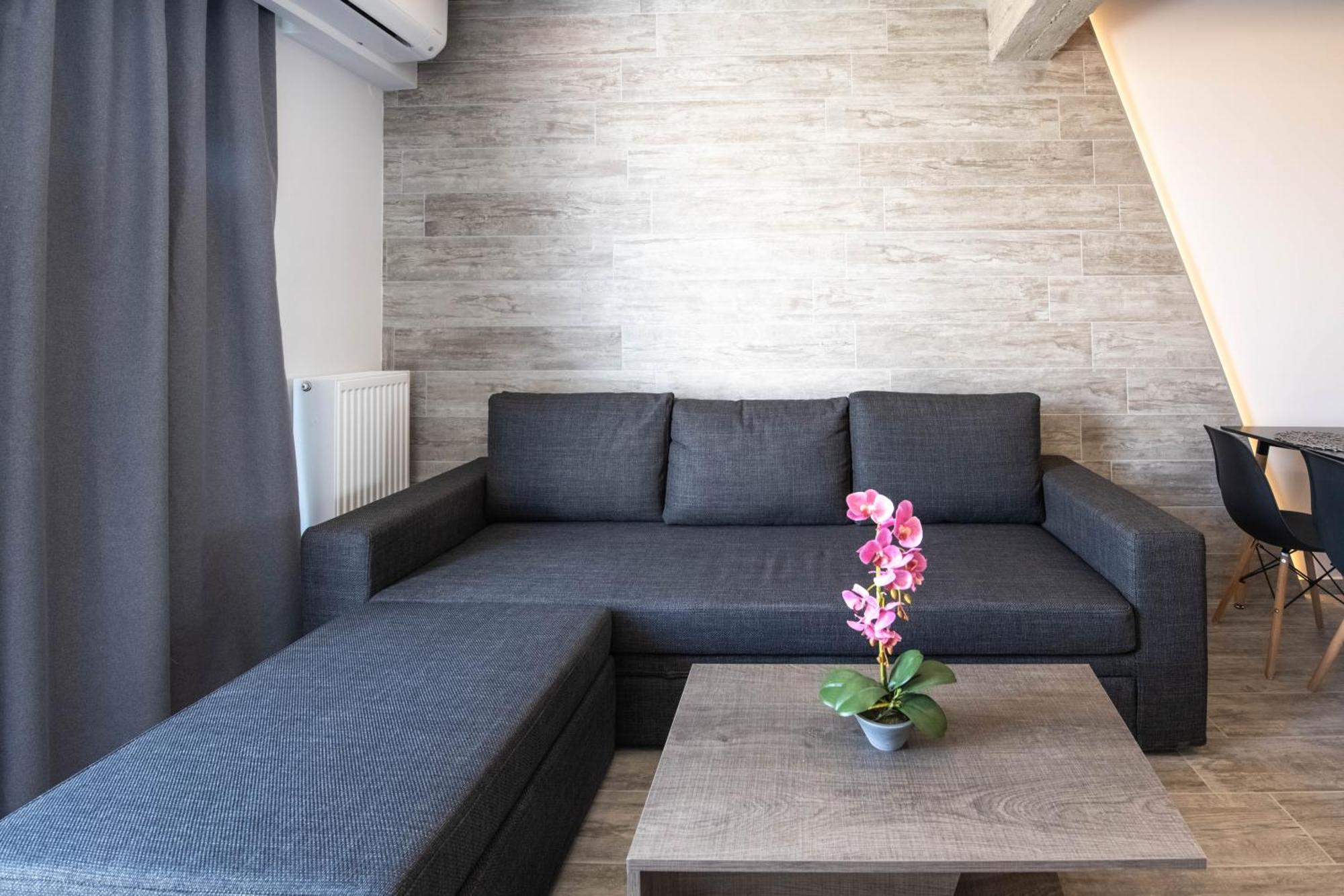 Skia Luxury Living Above The Walls سالونيك المظهر الخارجي الصورة