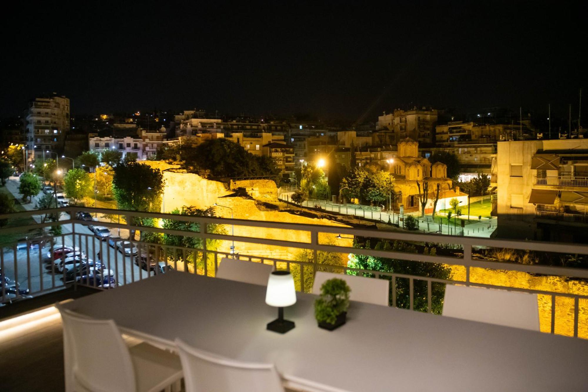 Skia Luxury Living Above The Walls سالونيك المظهر الخارجي الصورة